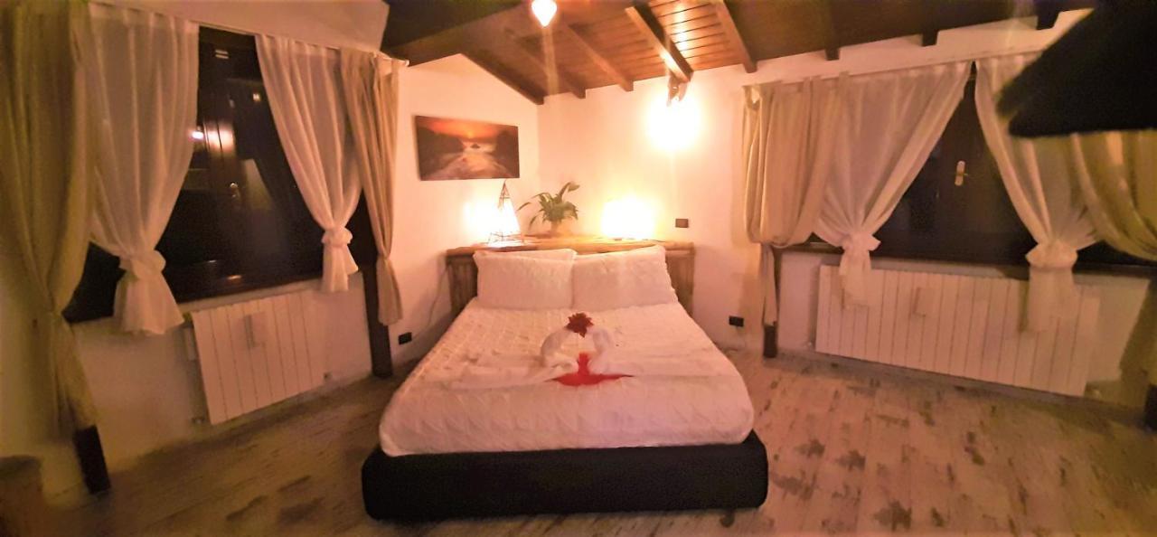 Essenziale Bed & Breakfast Castell'Anselmo ภายนอก รูปภาพ